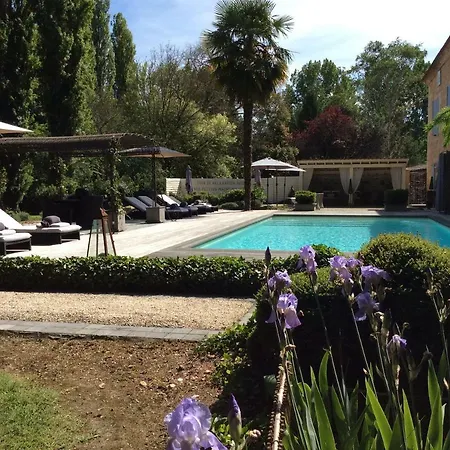 Le Moulin De Peychenval Bed & Breakfast *