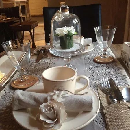 Le Moulin De Peychenval Bed & Breakfast